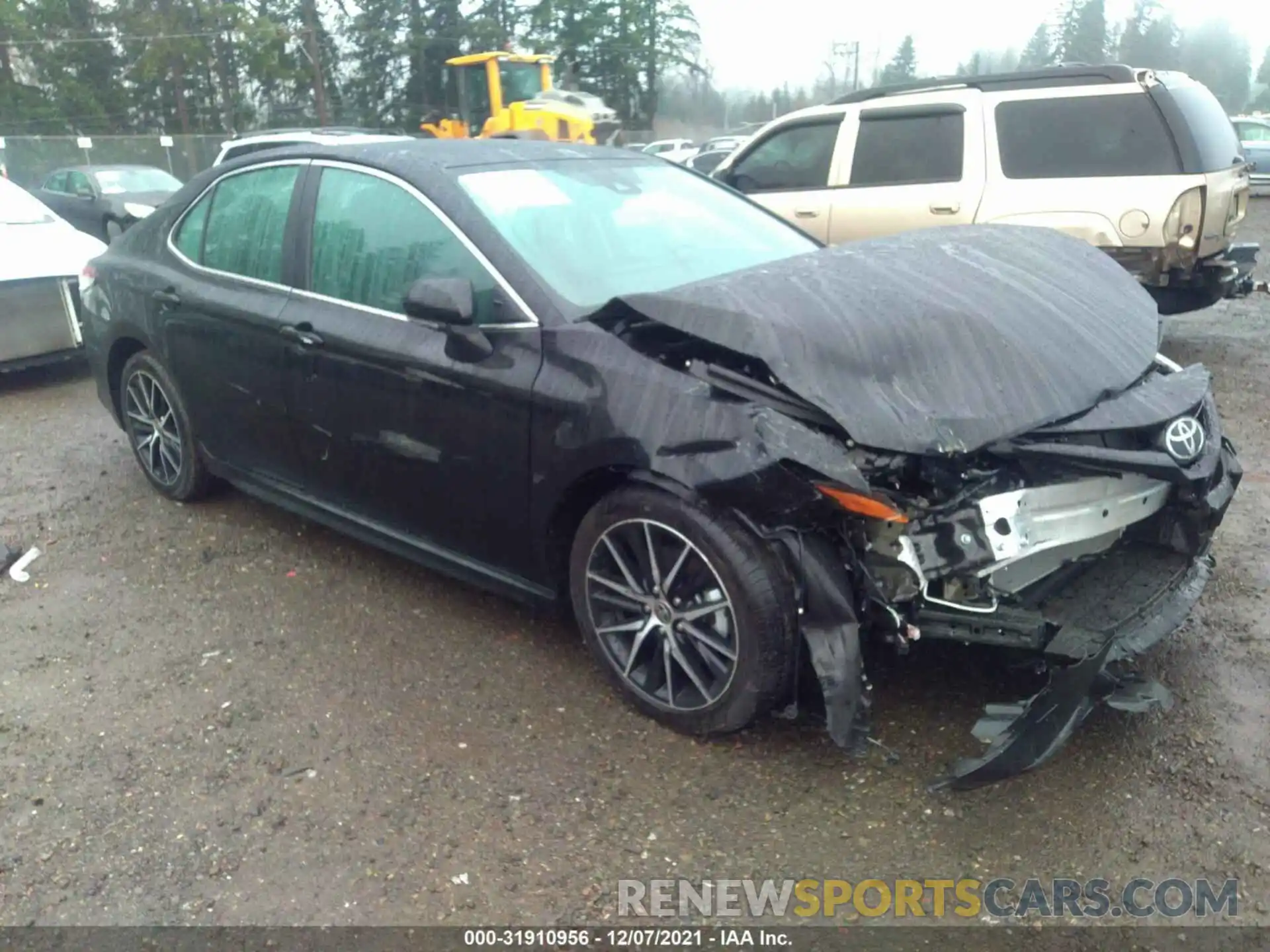 1 Photograph of a damaged car 4T1T11AK2MU566977 TOYOTA CAMRY 2021