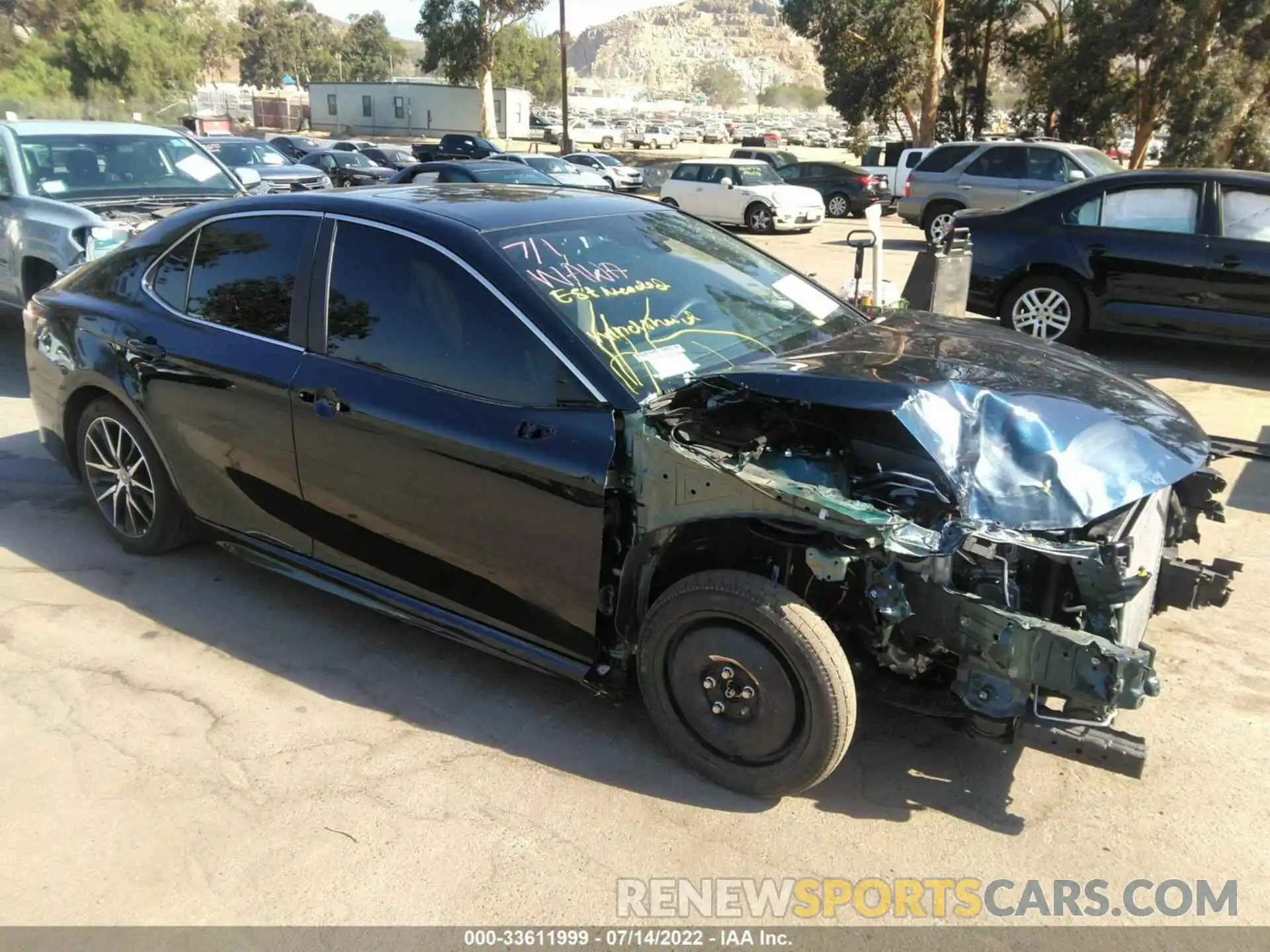 1 Photograph of a damaged car 4T1T11AK2MU602005 TOYOTA CAMRY 2021