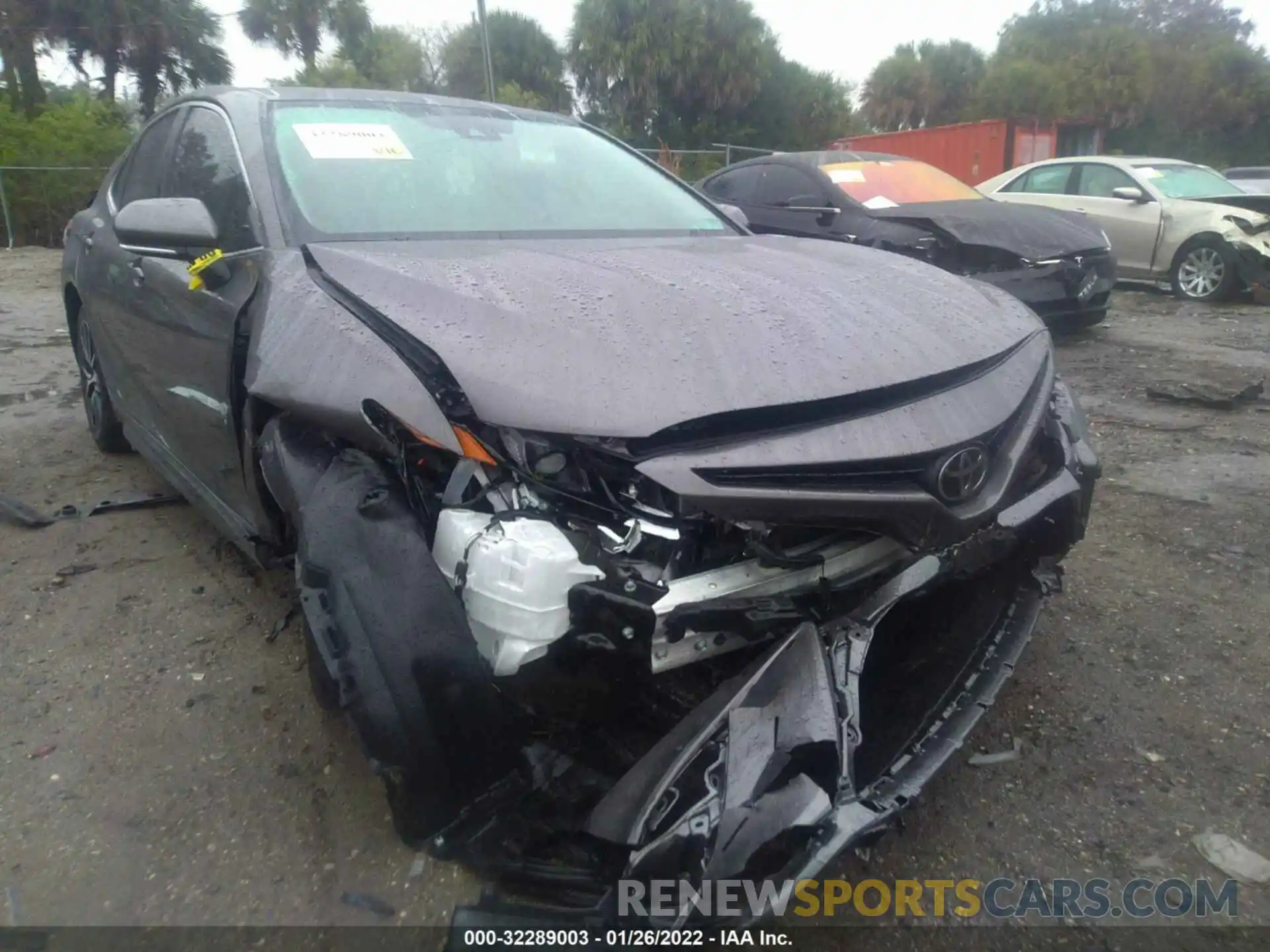 6 Photograph of a damaged car 4T1T11AK2MU608113 TOYOTA CAMRY 2021