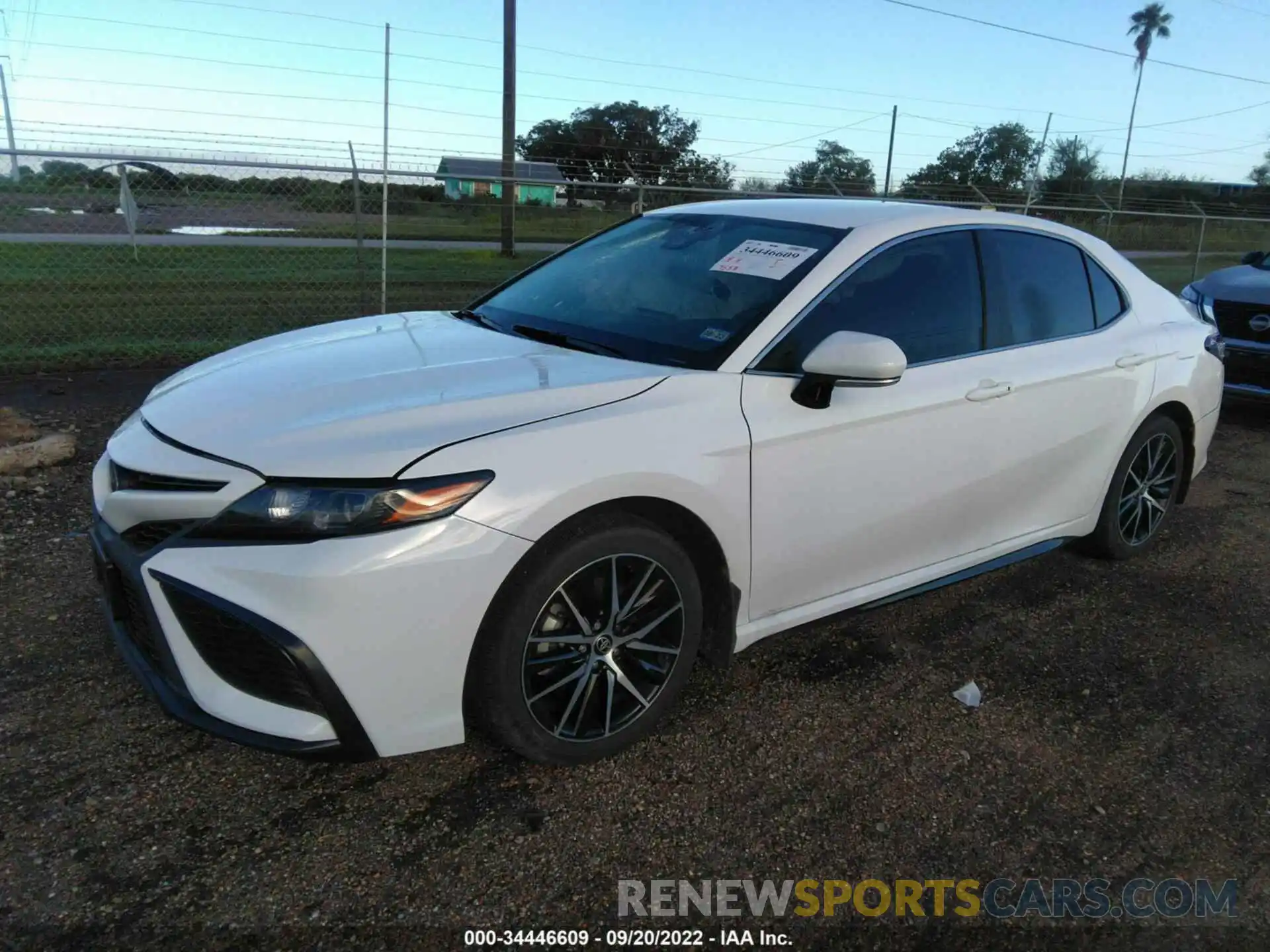 2 Photograph of a damaged car 4T1T11AK2MU615322 TOYOTA CAMRY 2021