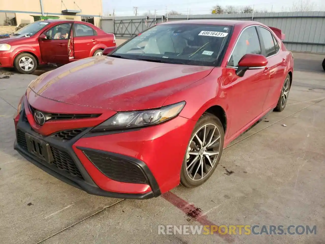 2 Photograph of a damaged car 4T1T11AK3MU435315 TOYOTA CAMRY 2021