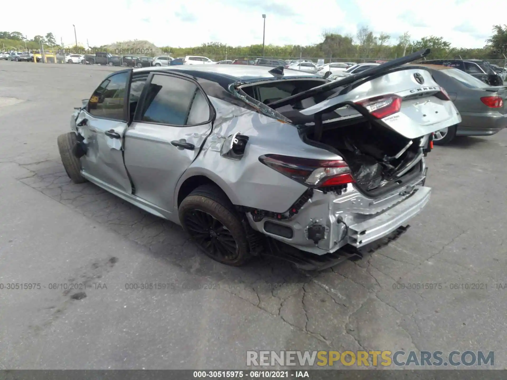 3 Photograph of a damaged car 4T1T11AK3MU442832 TOYOTA CAMRY 2021