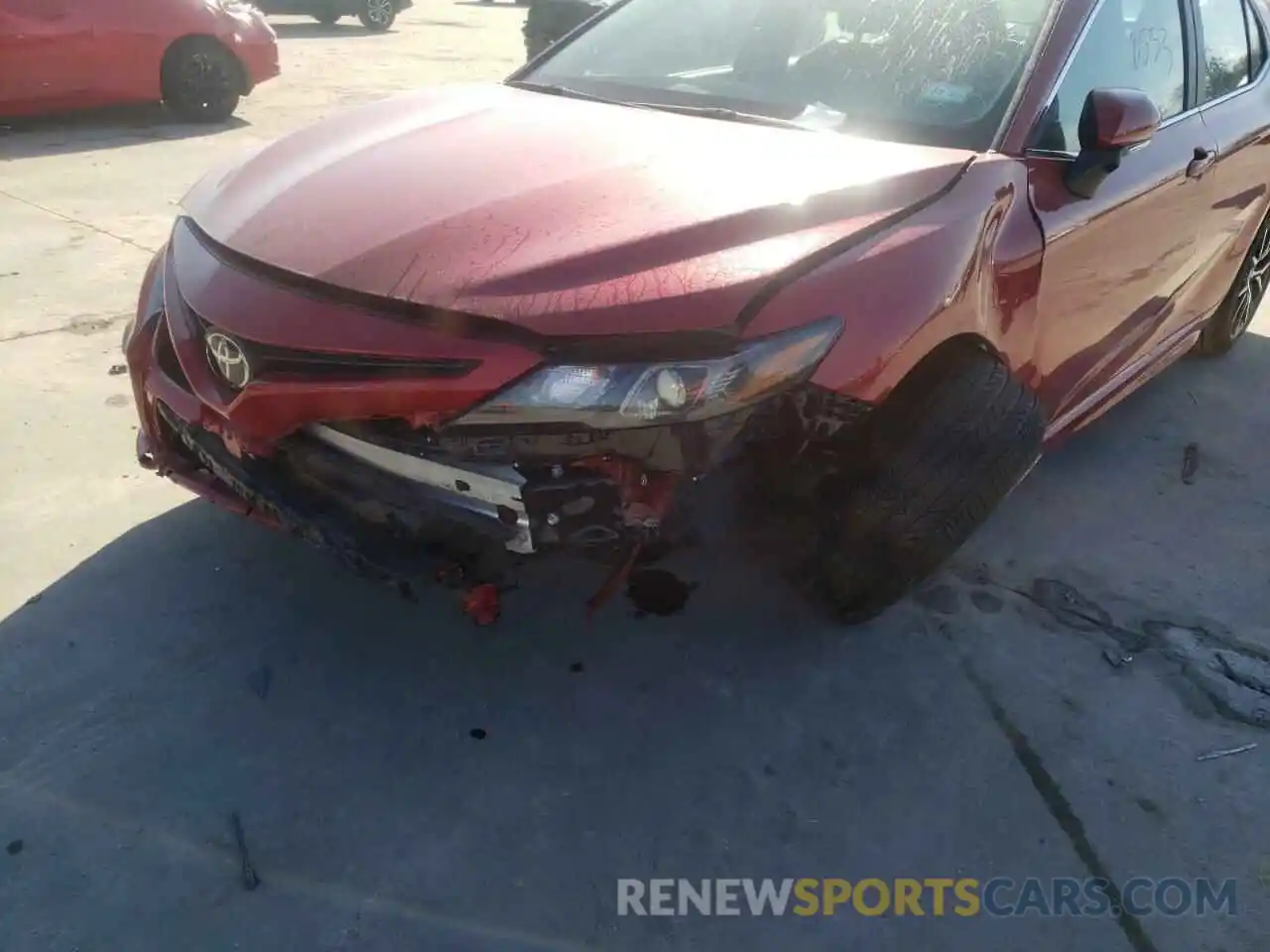 9 Photograph of a damaged car 4T1T11AK3MU451465 TOYOTA CAMRY 2021