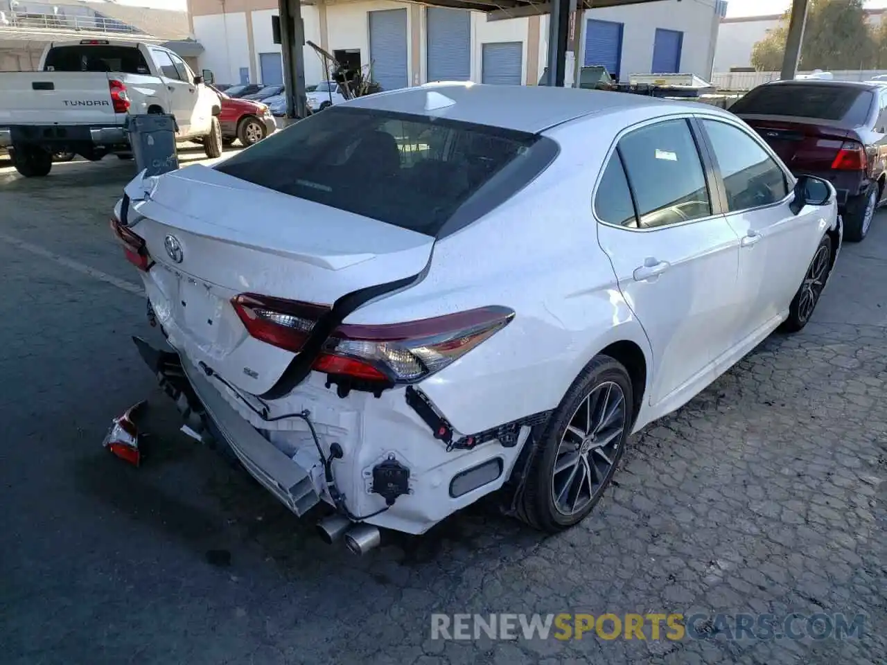 4 Photograph of a damaged car 4T1T11AK3MU555227 TOYOTA CAMRY 2021