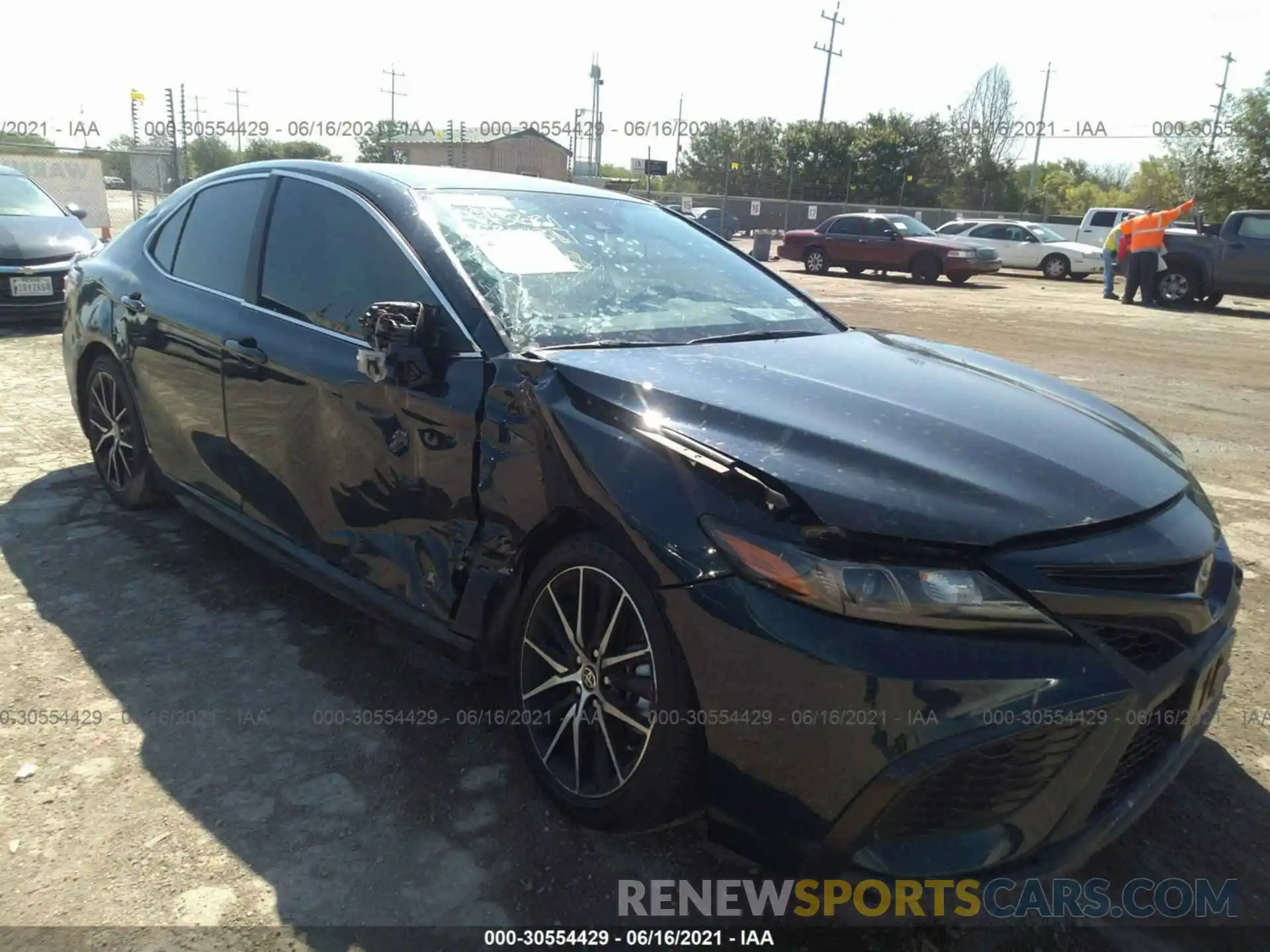 1 Photograph of a damaged car 4T1T11AK3MU574148 TOYOTA CAMRY 2021