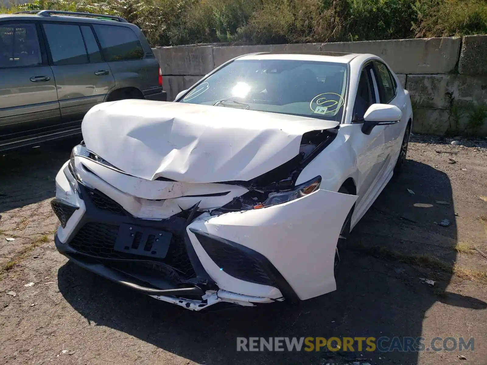 2 Photograph of a damaged car 4T1T11AK3MU604944 TOYOTA CAMRY 2021