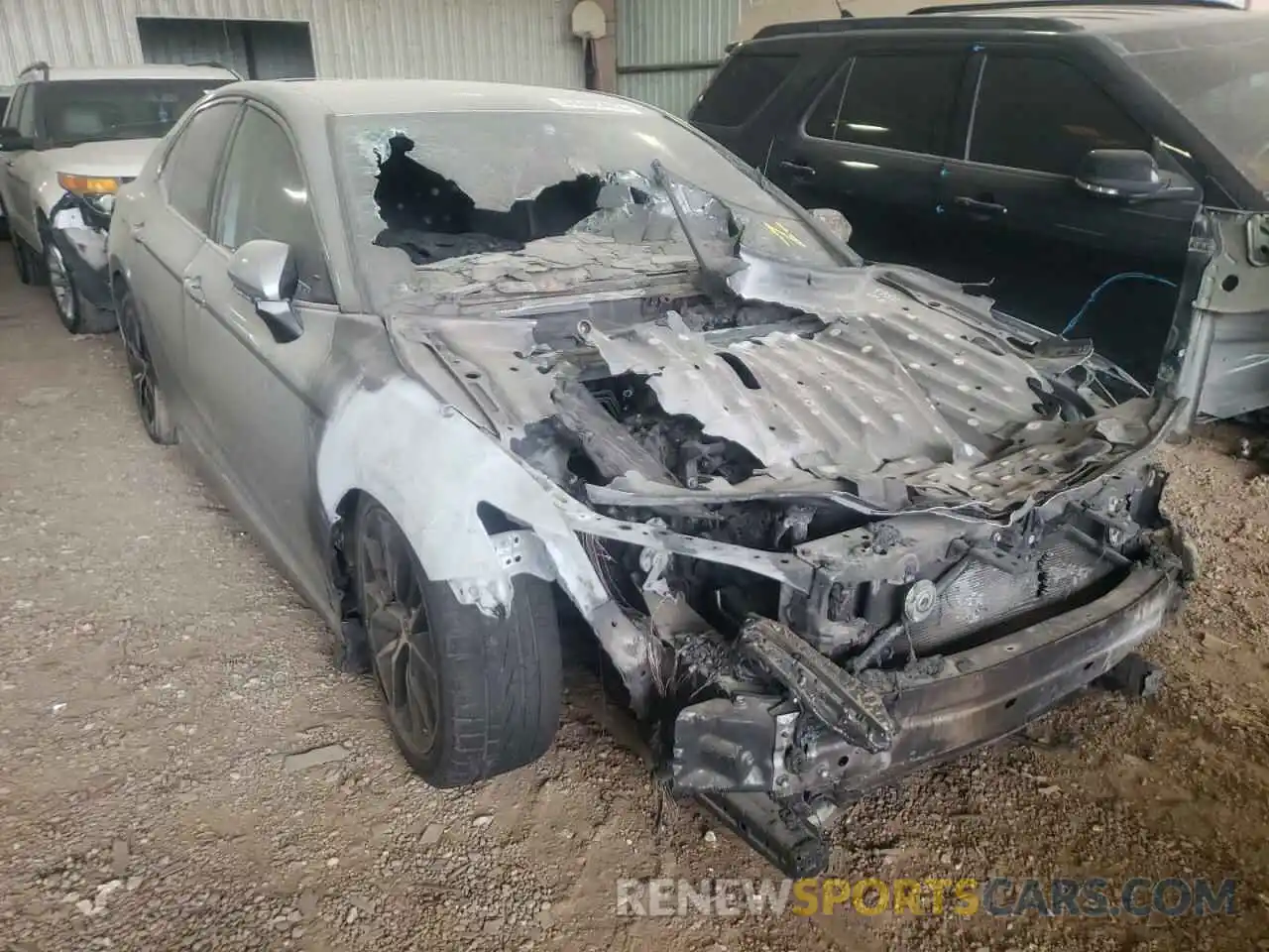 1 Photograph of a damaged car 4T1T11AK4MU427563 TOYOTA CAMRY 2021