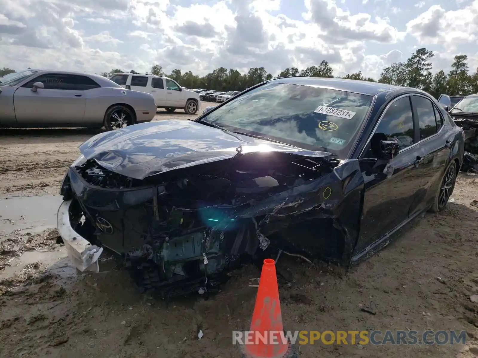 2 Photograph of a damaged car 4T1T11AK4MU435758 TOYOTA CAMRY 2021