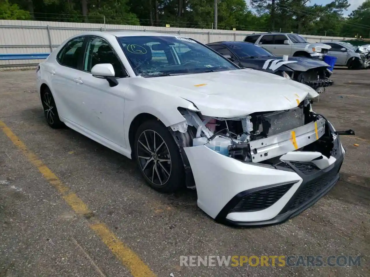 1 Photograph of a damaged car 4T1T11AK4MU474088 TOYOTA CAMRY 2021