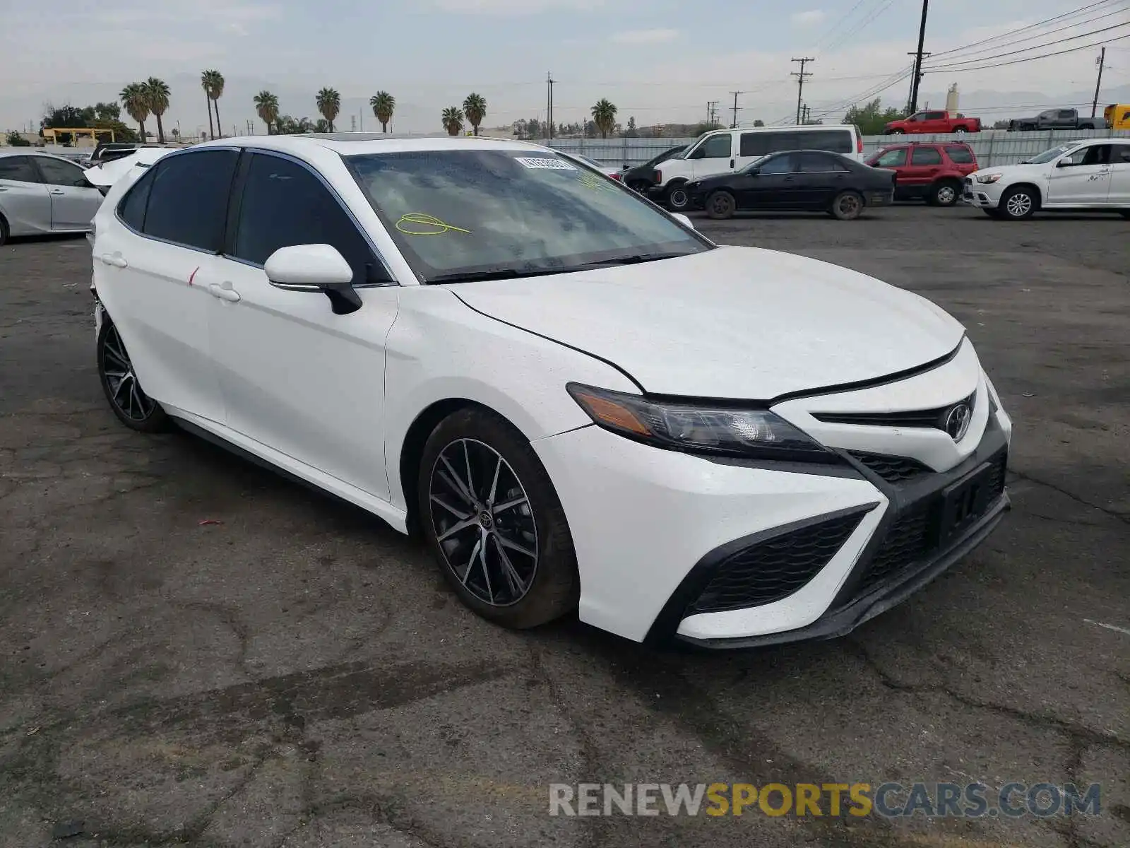 1 Photograph of a damaged car 4T1T11AK4MU522382 TOYOTA CAMRY 2021