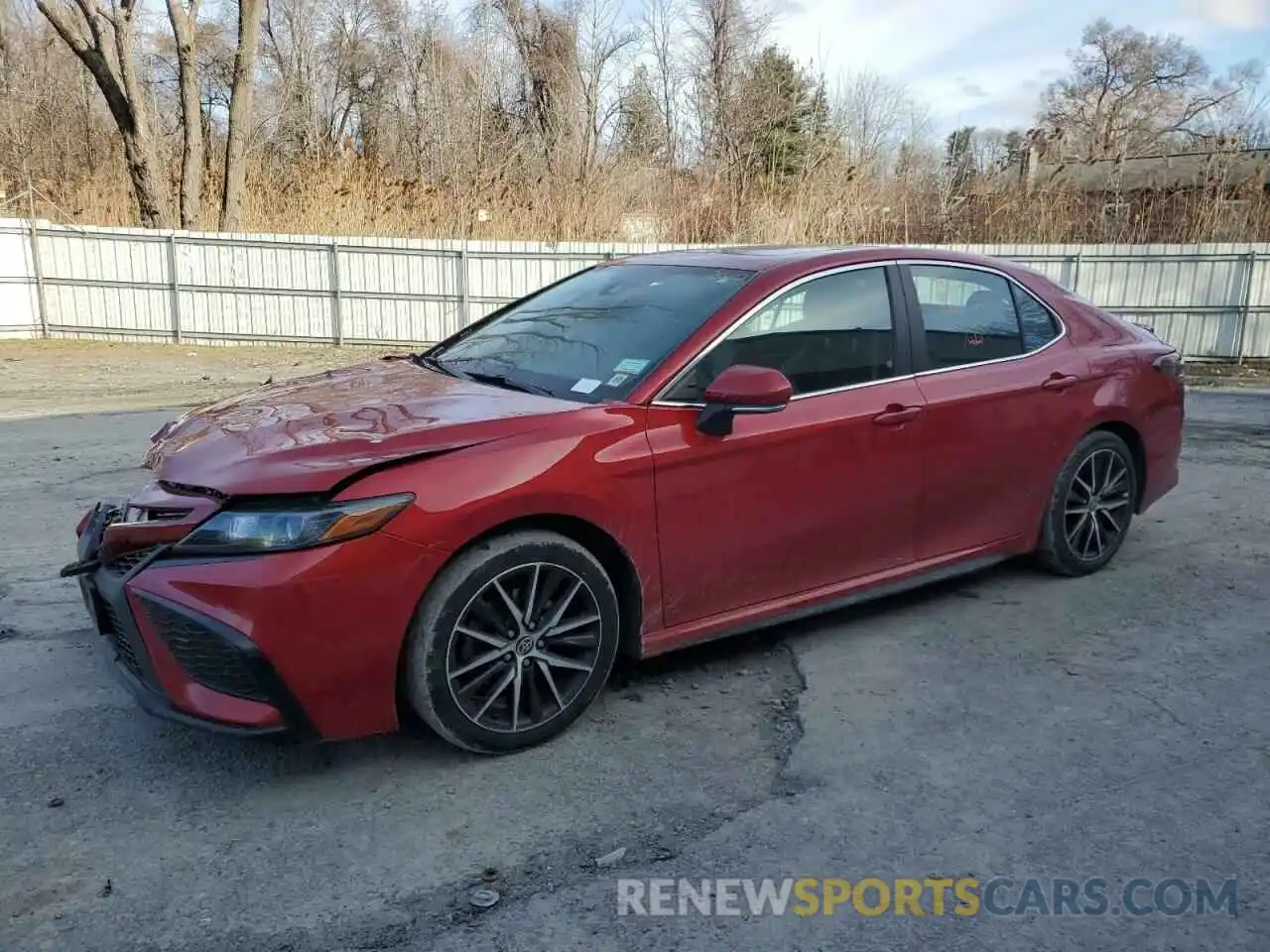 1 Photograph of a damaged car 4T1T11AK5MU437454 TOYOTA CAMRY 2021