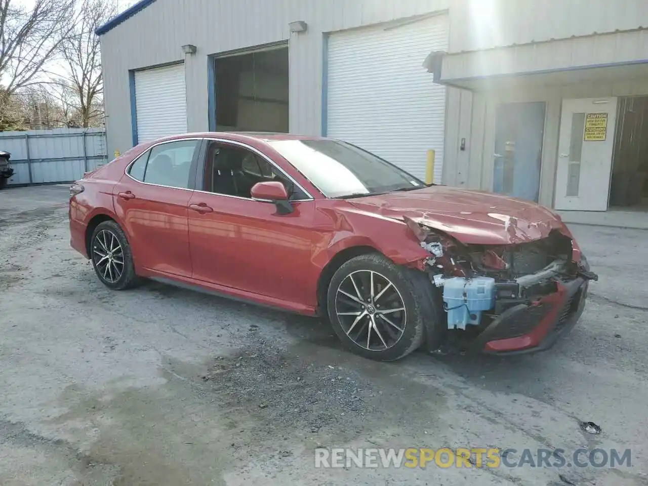 4 Photograph of a damaged car 4T1T11AK5MU437454 TOYOTA CAMRY 2021