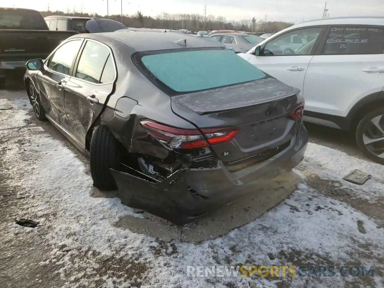 9 Фотография поврежденного автомобиля 4T1T11AK5MU529454 TOYOTA CAMRY 2021