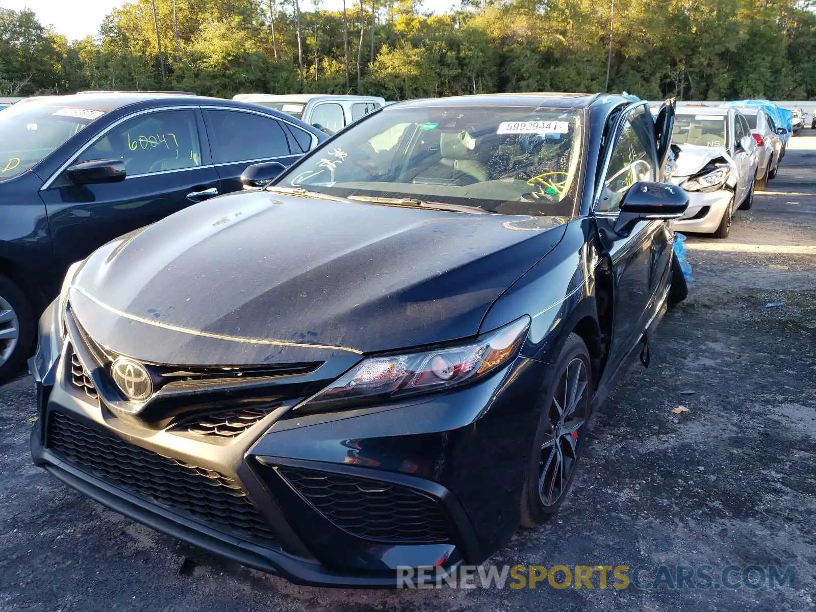 2 Photograph of a damaged car 4T1T11AK5MU576984 TOYOTA CAMRY 2021