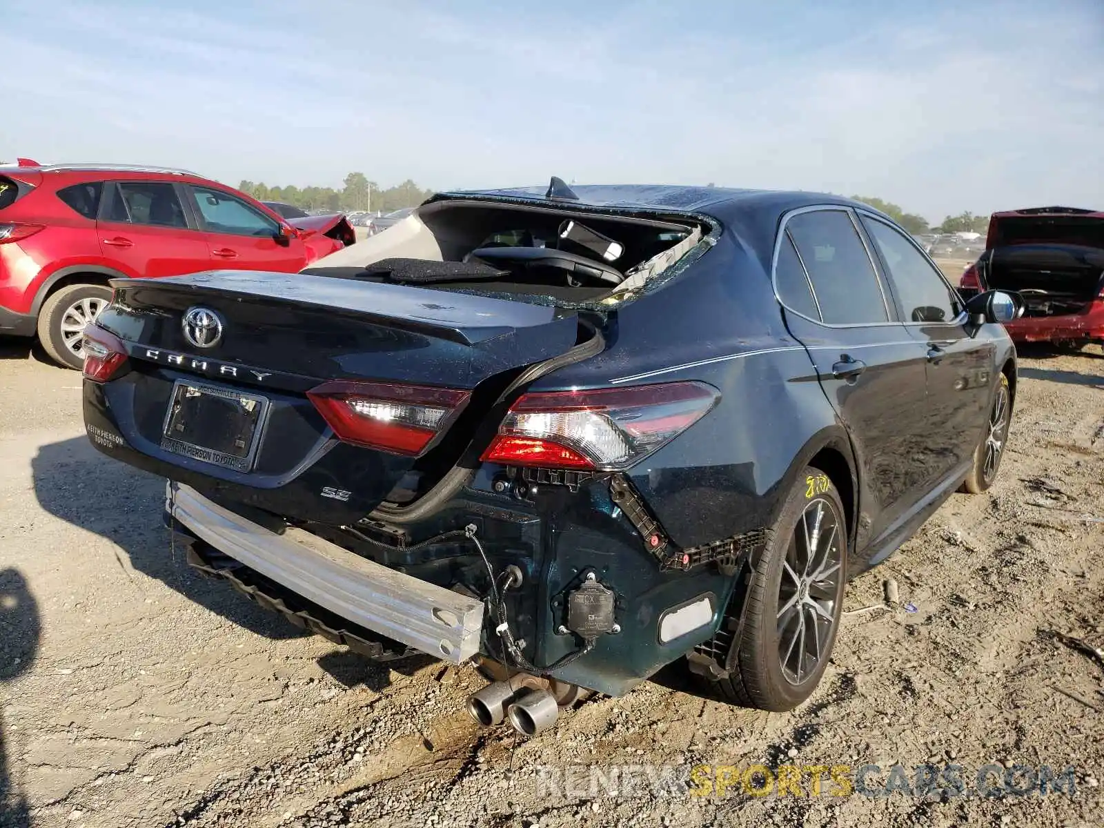 4 Photograph of a damaged car 4T1T11AK5MU576984 TOYOTA CAMRY 2021