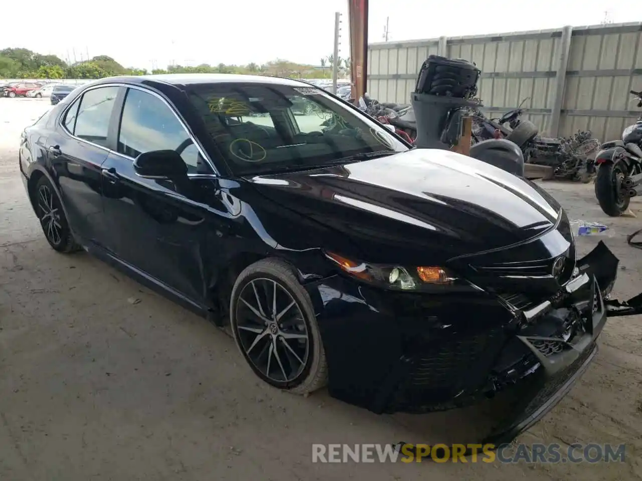 1 Photograph of a damaged car 4T1T11AK5MU603259 TOYOTA CAMRY 2021