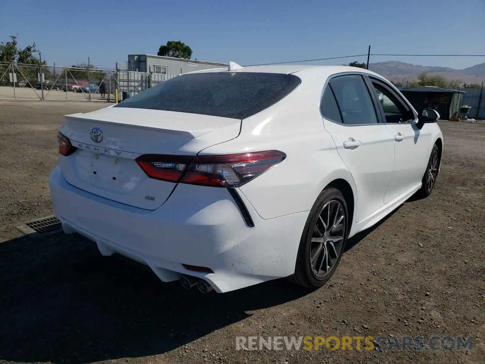 4 Photograph of a damaged car 4T1T11AK6MU426219 TOYOTA CAMRY 2021