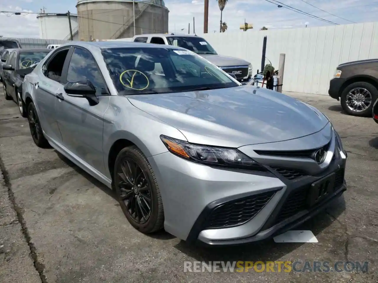 1 Photograph of a damaged car 4T1T11AK6MU443618 TOYOTA CAMRY 2021