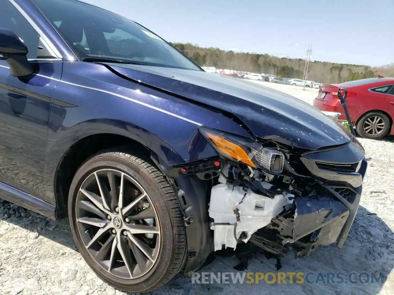 9 Photograph of a damaged car 4T1T11AK6MU516549 TOYOTA CAMRY 2021