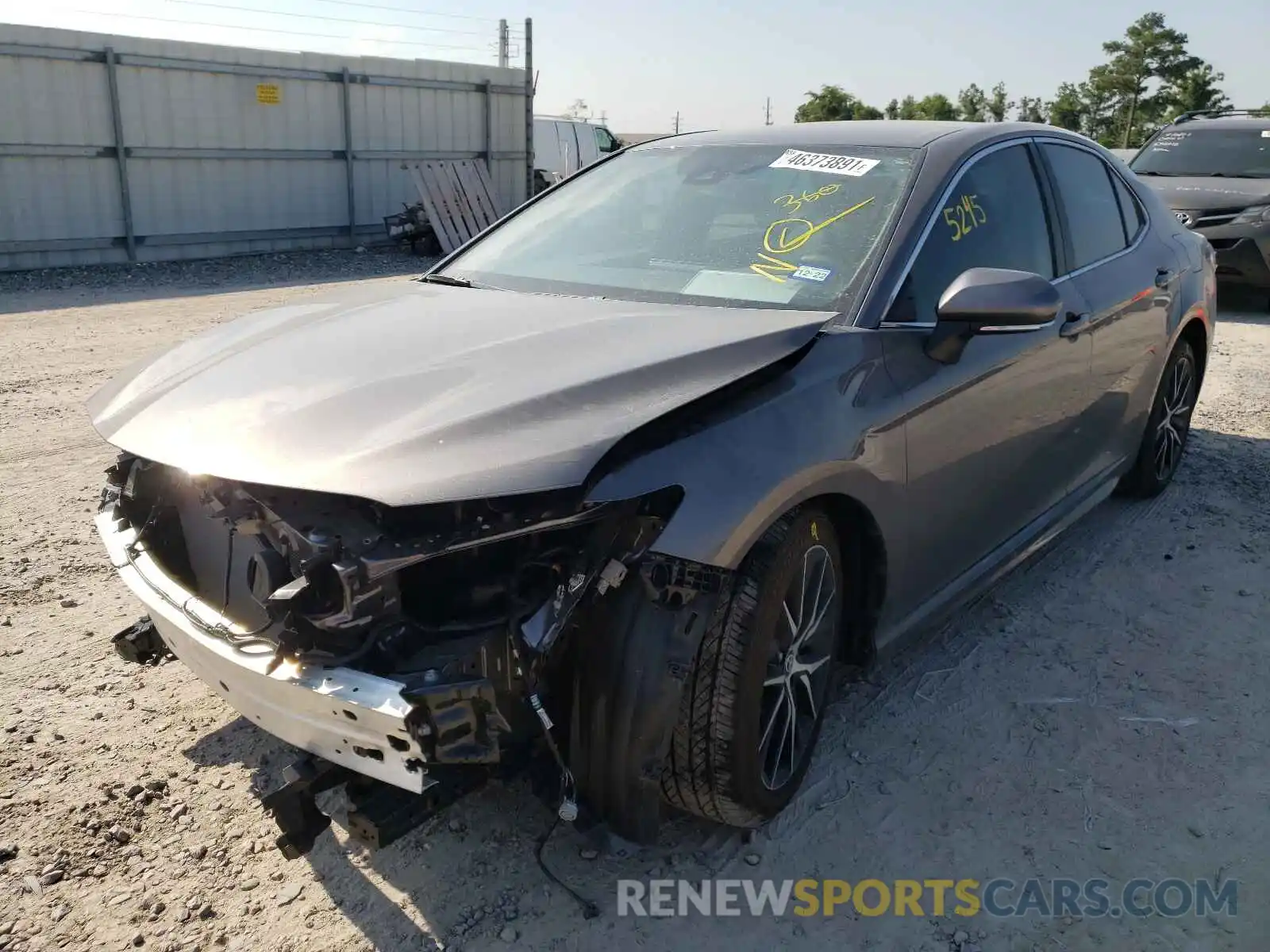 2 Photograph of a damaged car 4T1T11AK6MU519211 TOYOTA CAMRY 2021