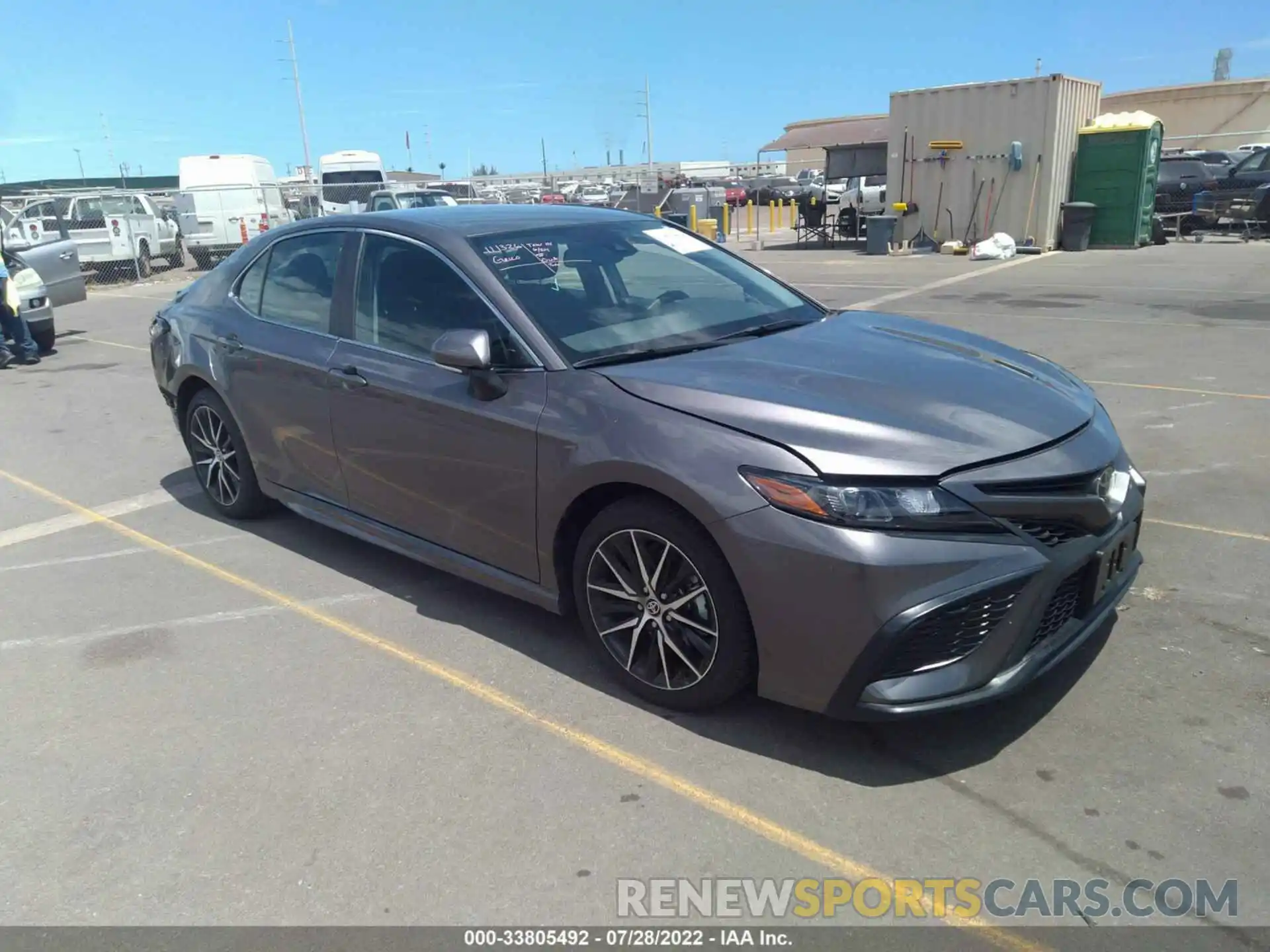 1 Photograph of a damaged car 4T1T11AK6MU603027 TOYOTA CAMRY 2021