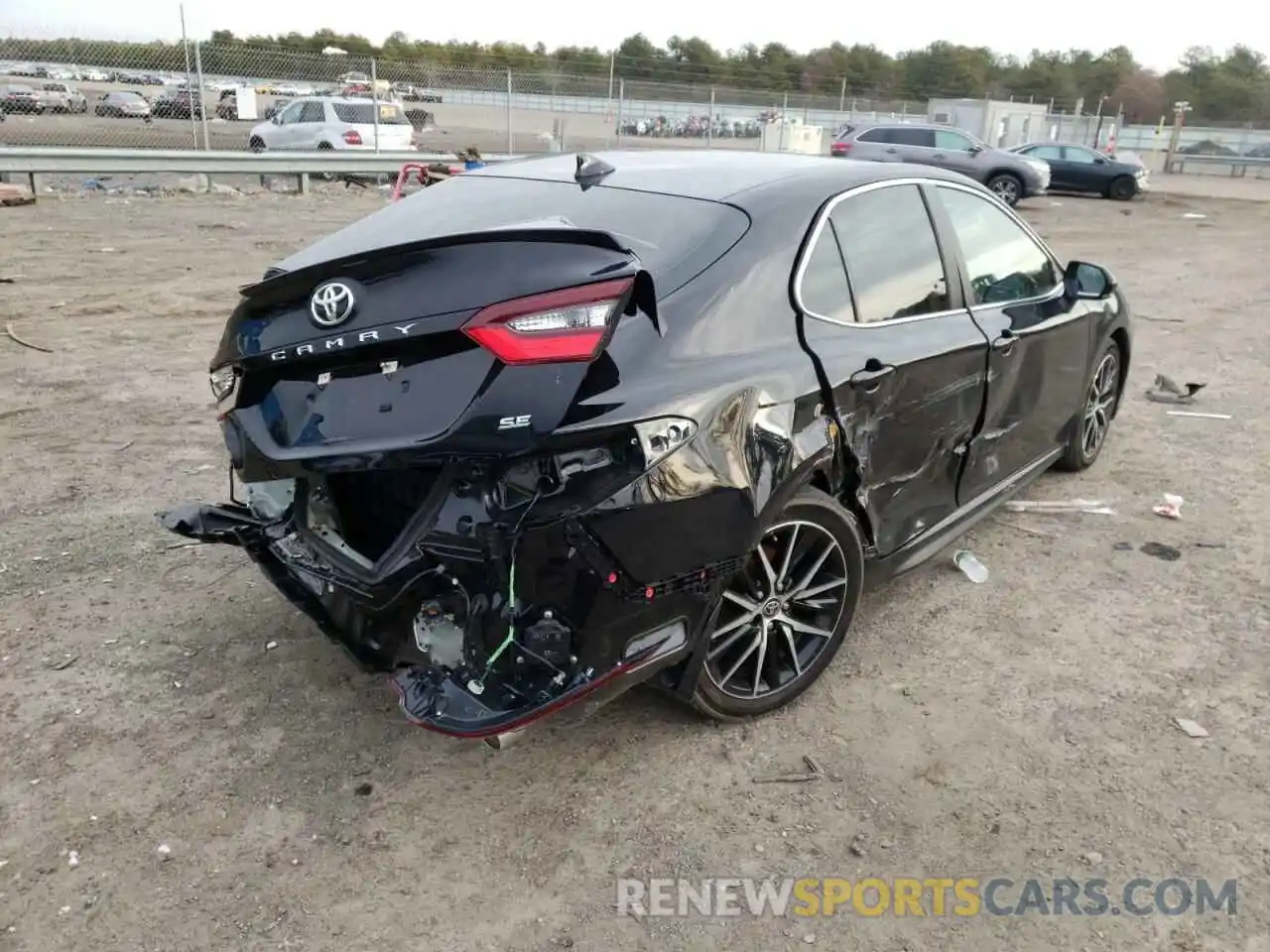 4 Photograph of a damaged car 4T1T11AK7MU434006 TOYOTA CAMRY 2021