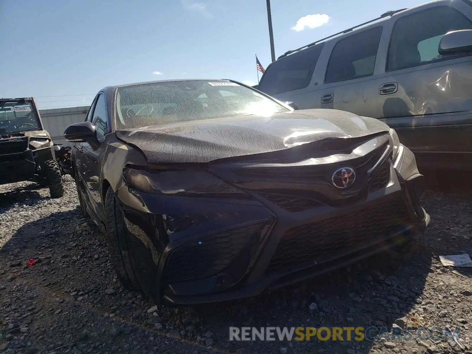 1 Photograph of a damaged car 4T1T11AK7MU457477 TOYOTA CAMRY 2021