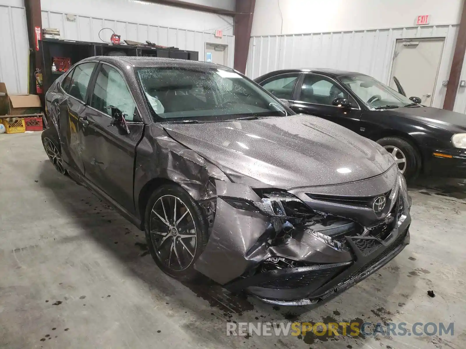 1 Photograph of a damaged car 4T1T11AK7MU480287 TOYOTA CAMRY 2021