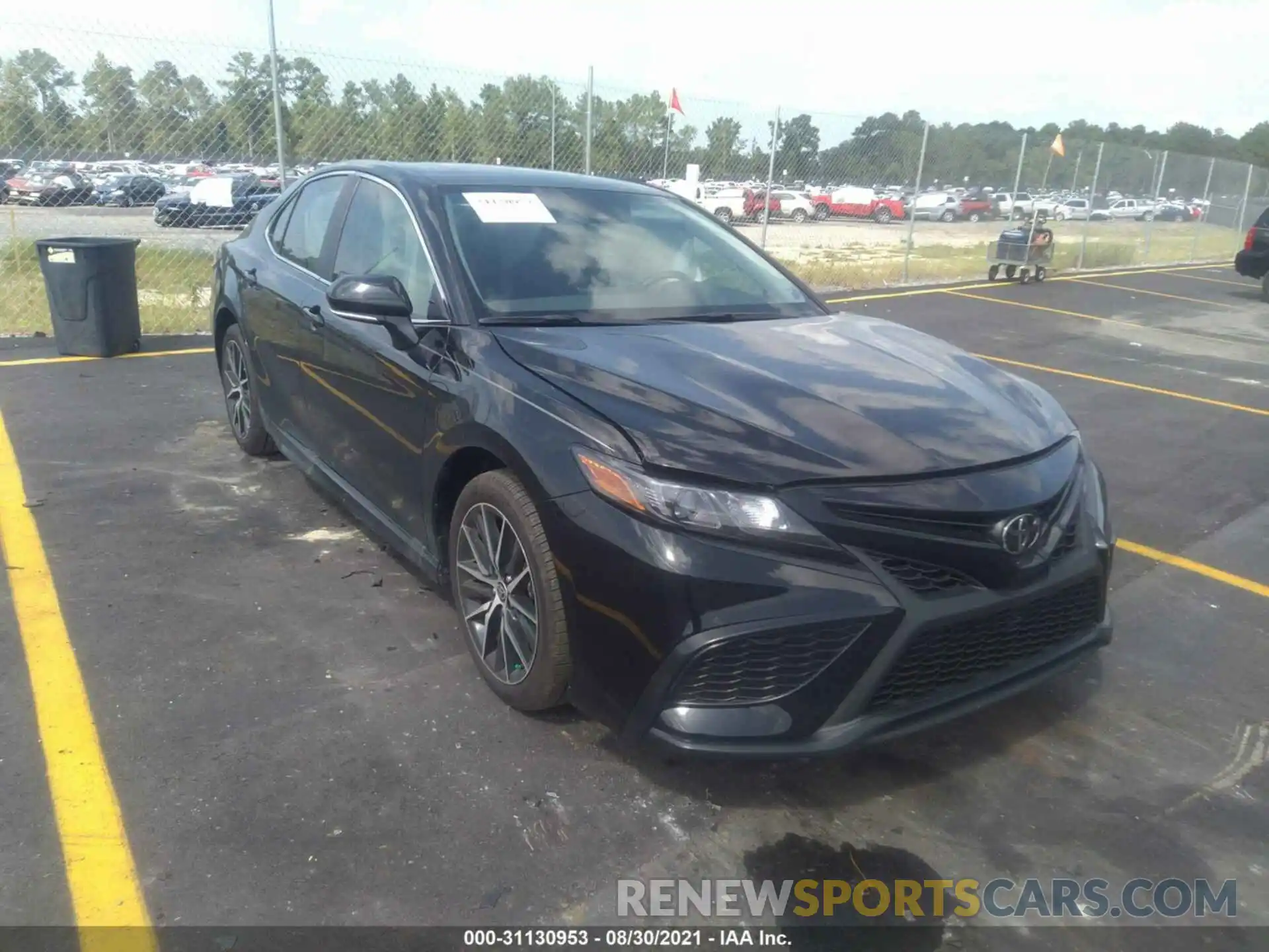 1 Photograph of a damaged car 4T1T11AK7MU577621 TOYOTA CAMRY 2021