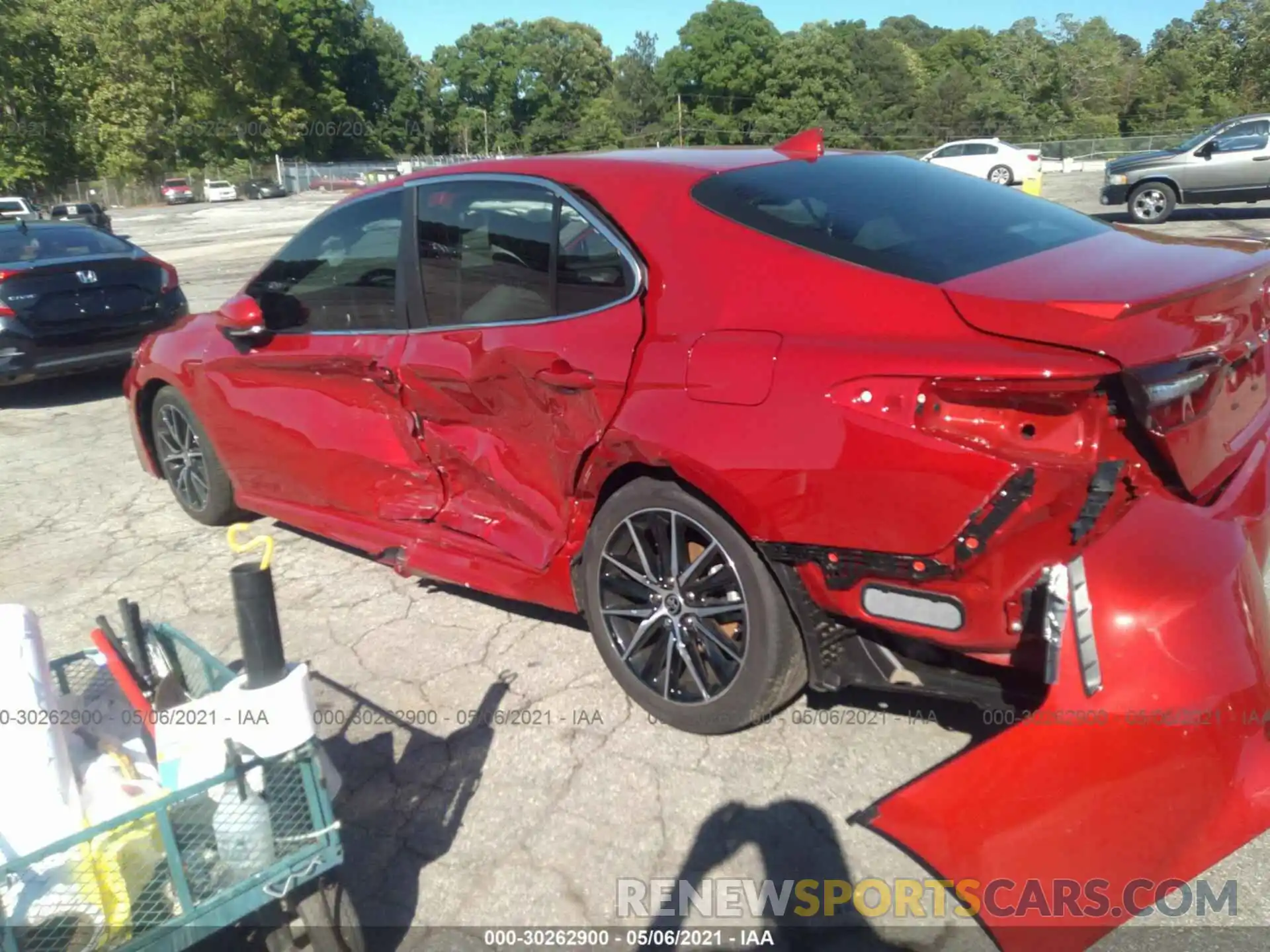 6 Photograph of a damaged car 4T1T11AK8MU422818 TOYOTA CAMRY 2021