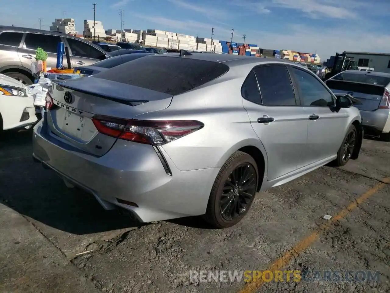 4 Photograph of a damaged car 4T1T11AK8MU425699 TOYOTA CAMRY 2021