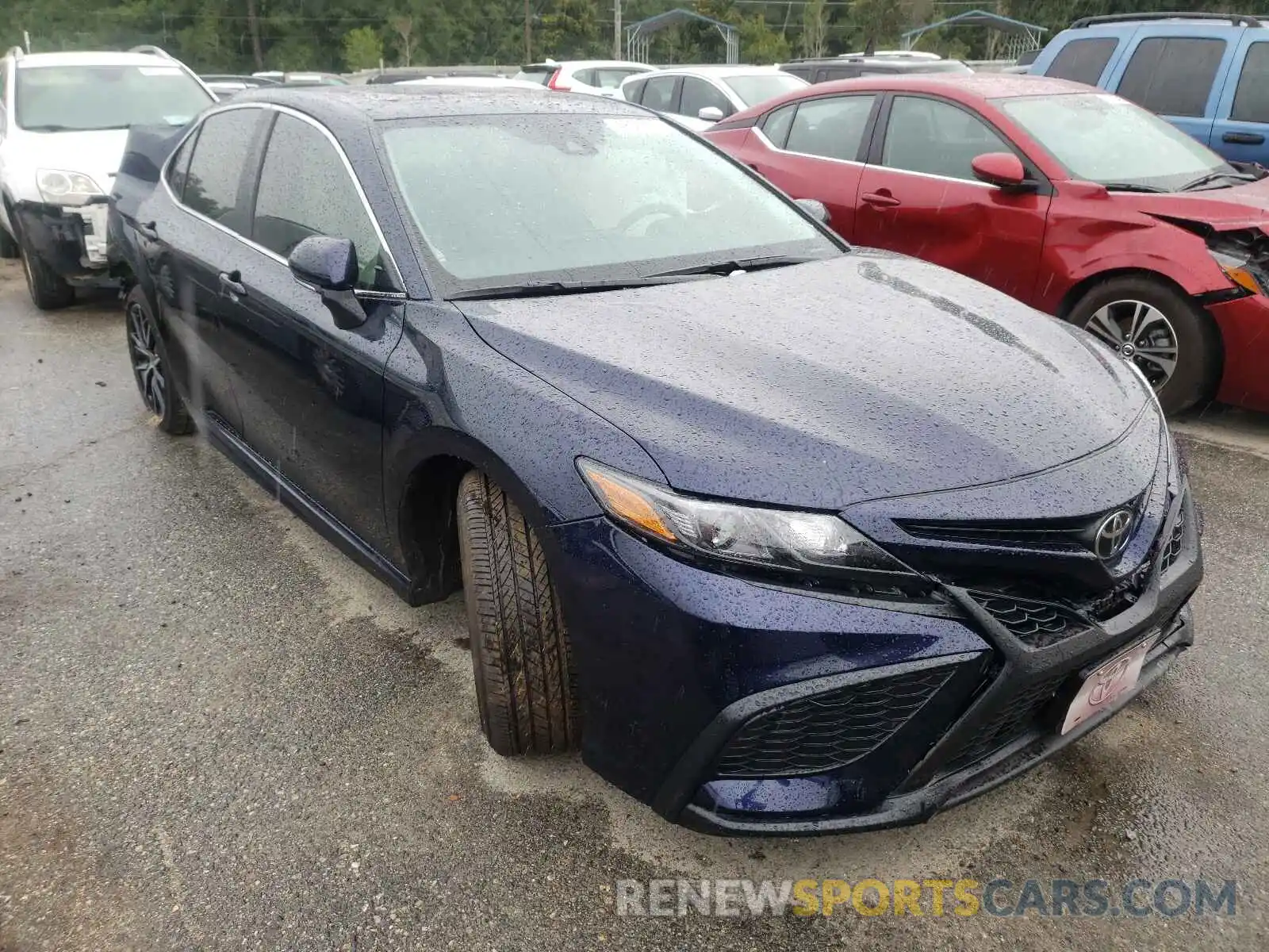 1 Photograph of a damaged car 4T1T11AK8MU539122 TOYOTA CAMRY 2021