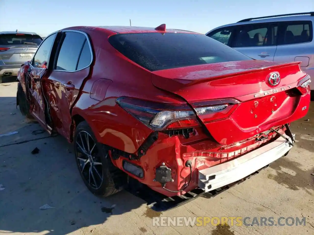 3 Photograph of a damaged car 4T1T11AK9MU441071 TOYOTA CAMRY 2021