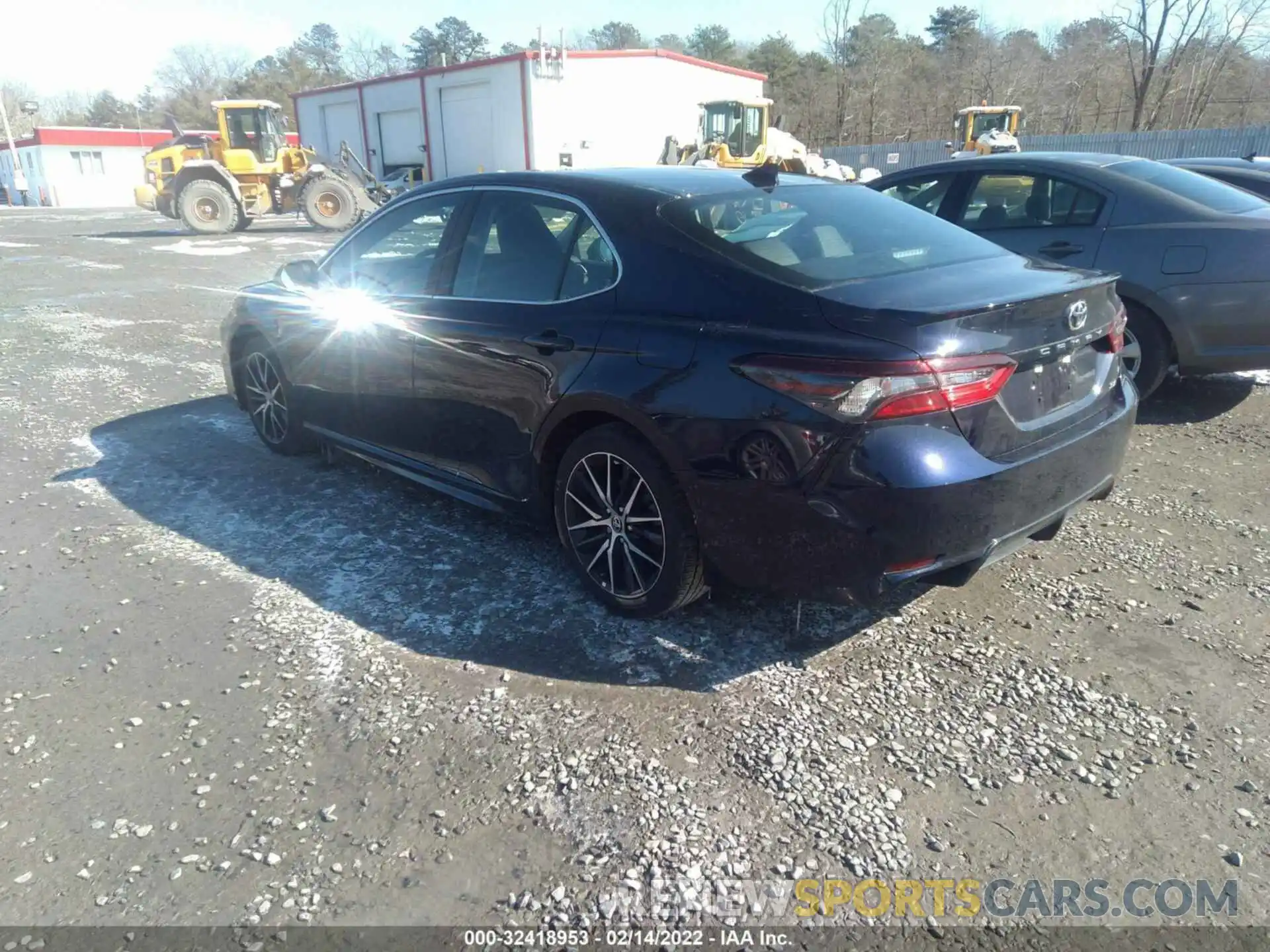 3 Photograph of a damaged car 4T1T11AK9MU522992 TOYOTA CAMRY 2021