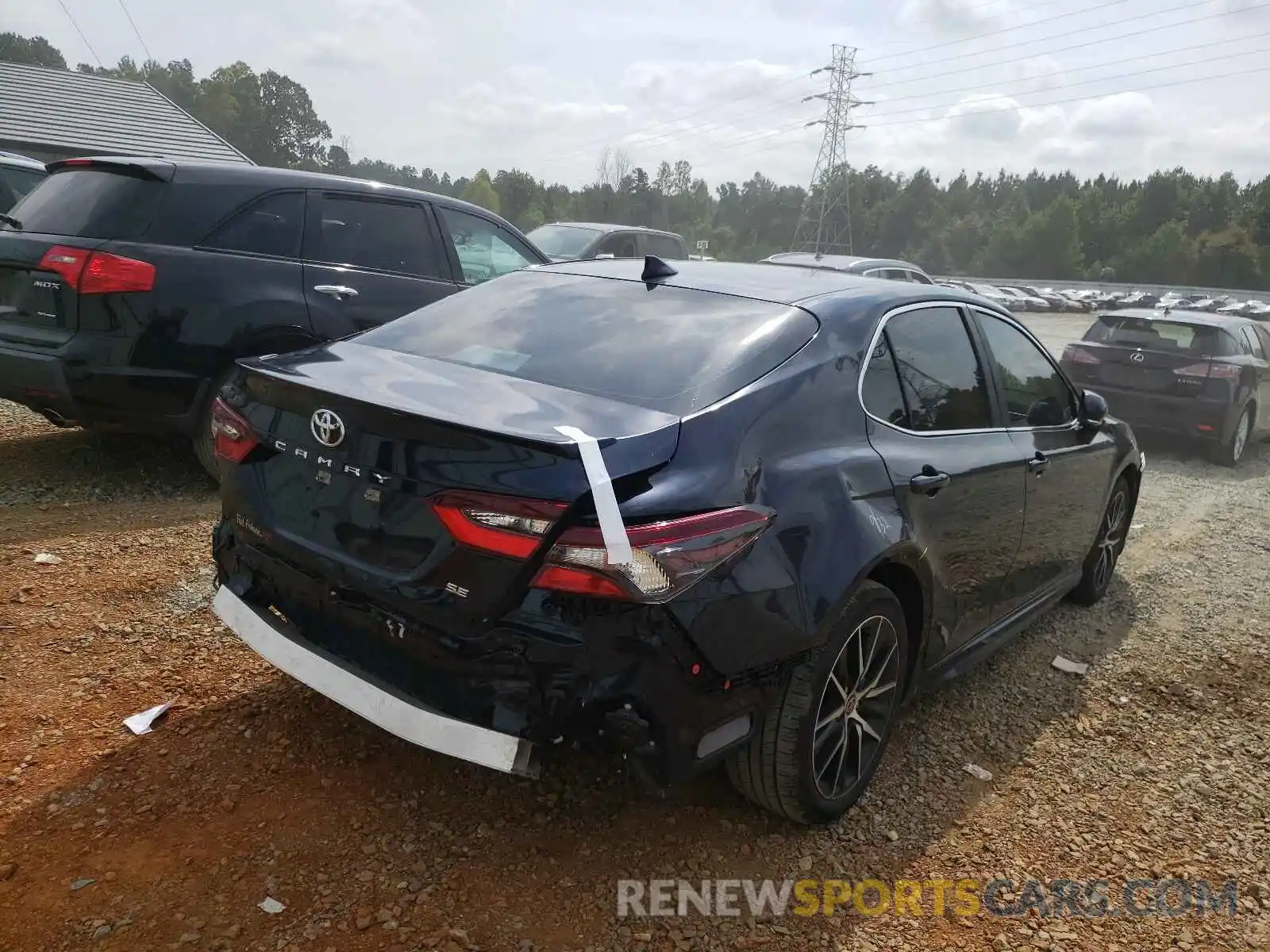 4 Photograph of a damaged car 4T1T11AK9MU575384 TOYOTA CAMRY 2021