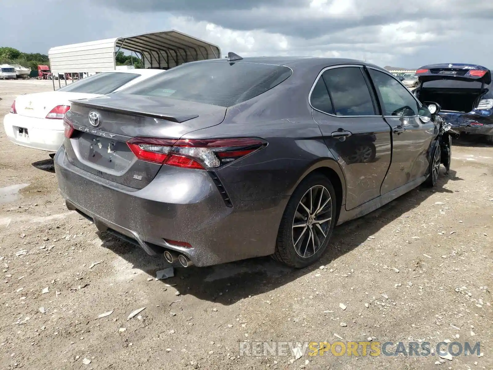 4 Photograph of a damaged car 4T1T11AK9MU592394 TOYOTA CAMRY 2021