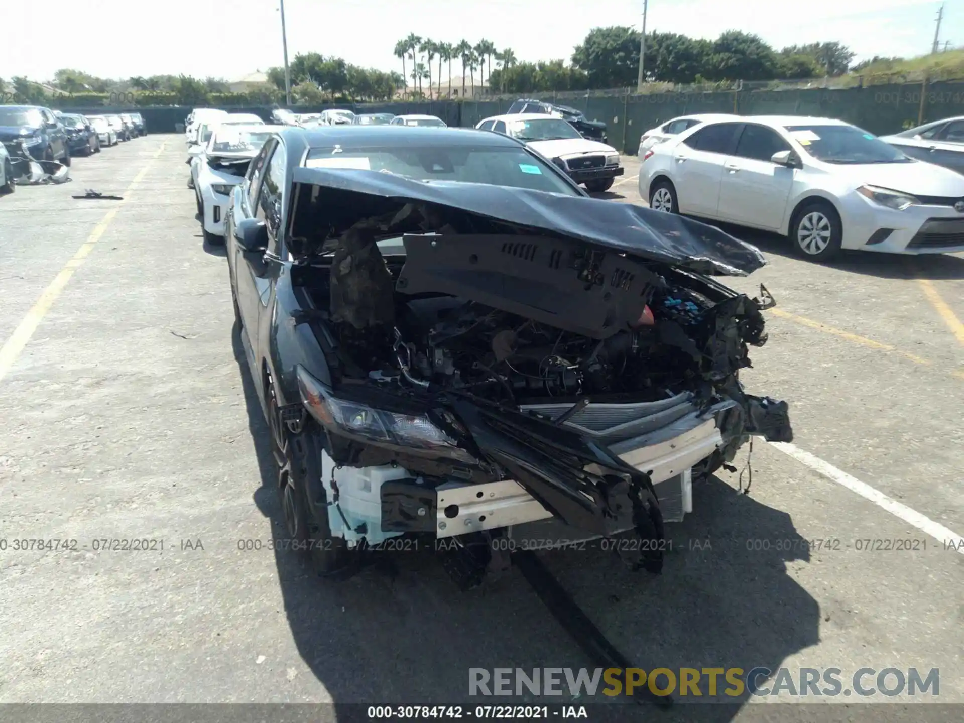 6 Photograph of a damaged car 4T1T11AKXMU402957 TOYOTA CAMRY 2021