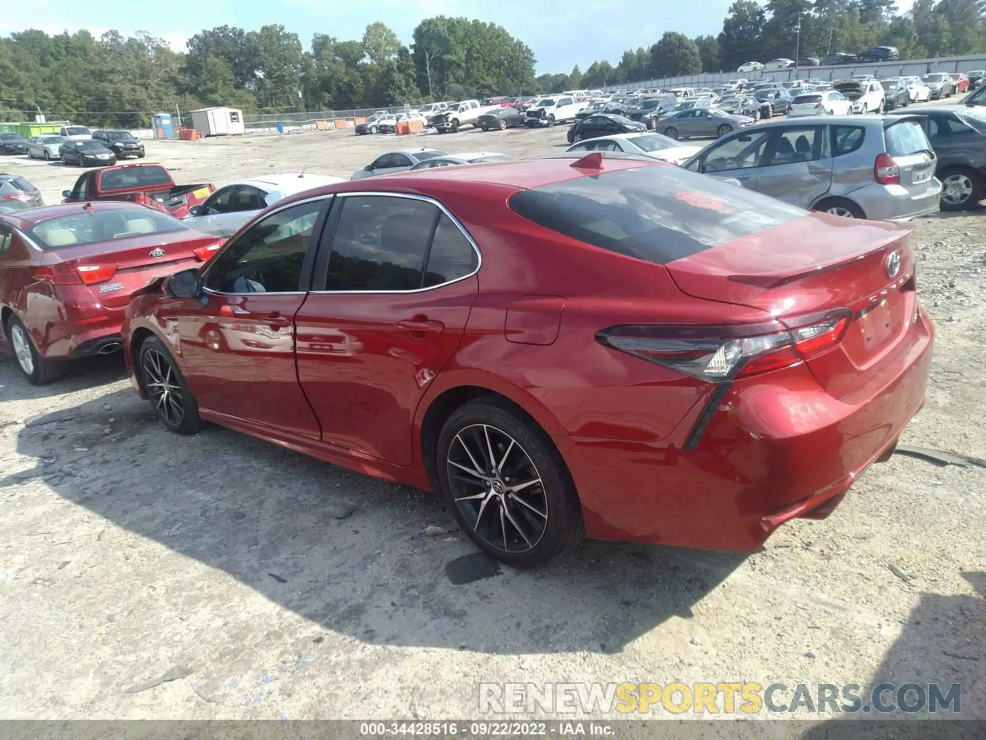 3 Photograph of a damaged car 4T1T11AKXMU409892 TOYOTA CAMRY 2021