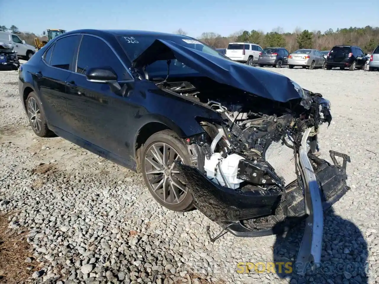 1 Photograph of a damaged car 4T1T11AKXMU525190 TOYOTA CAMRY 2021