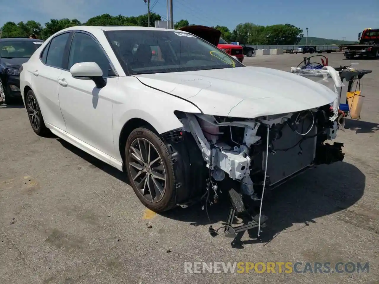 1 Photograph of a damaged car 4T1T11AKXMU534908 TOYOTA CAMRY 2021