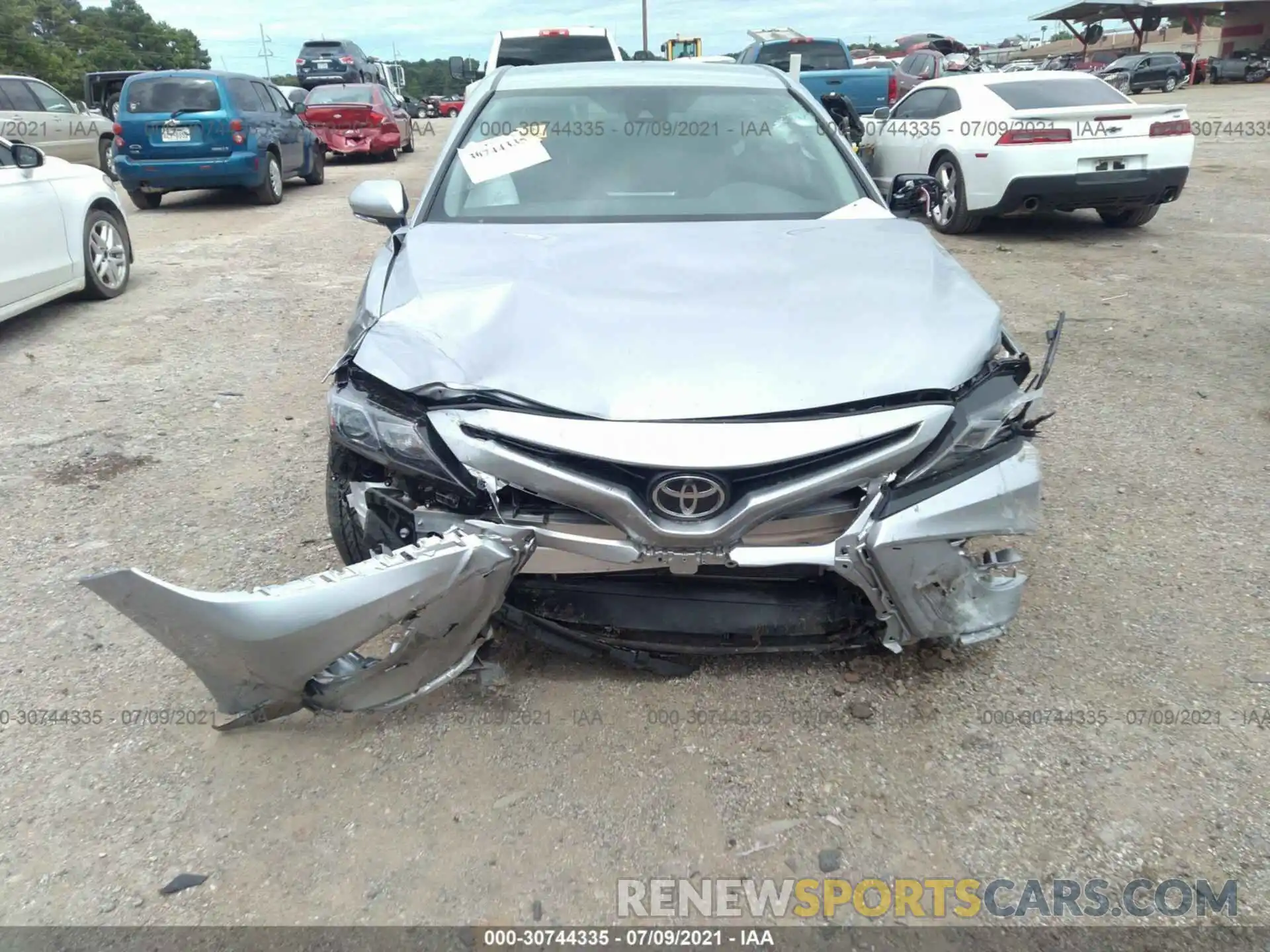 6 Photograph of a damaged car 4T1T11AKXMU569349 TOYOTA CAMRY 2021