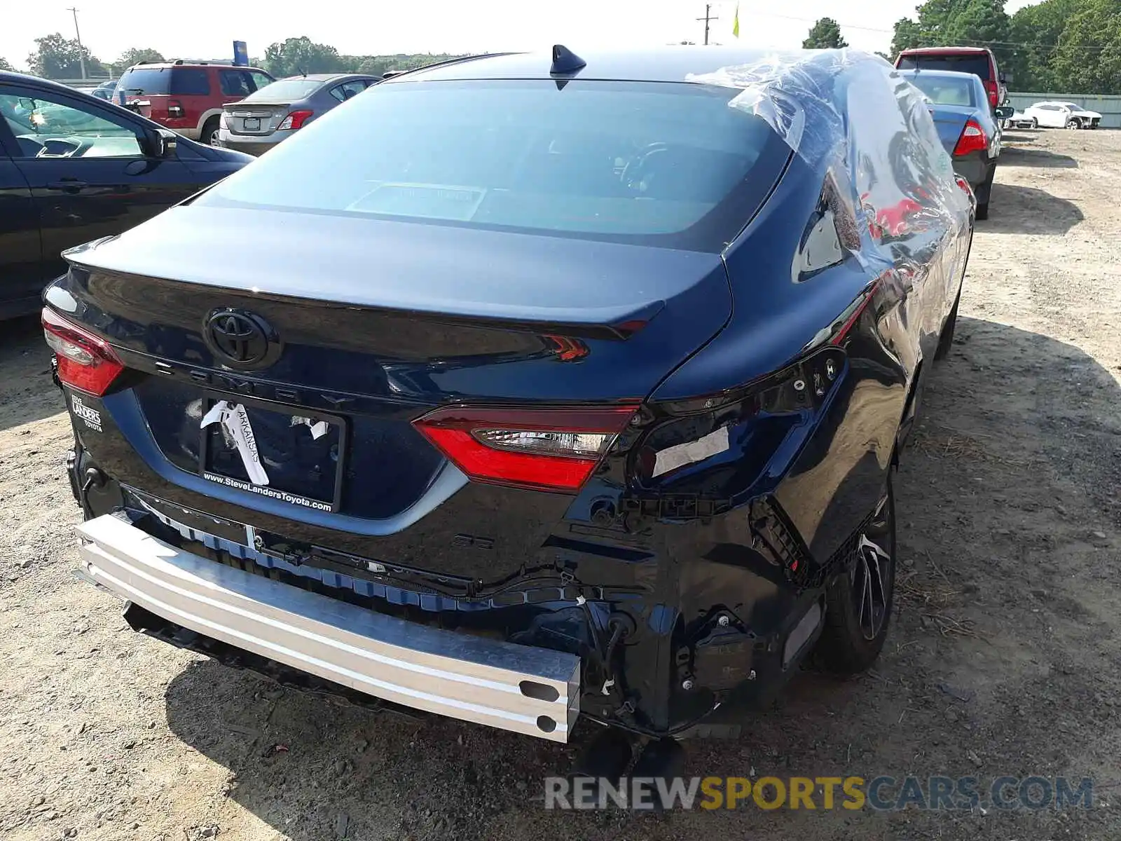 4 Photograph of a damaged car 4T1T11AKXMU572221 TOYOTA CAMRY 2021