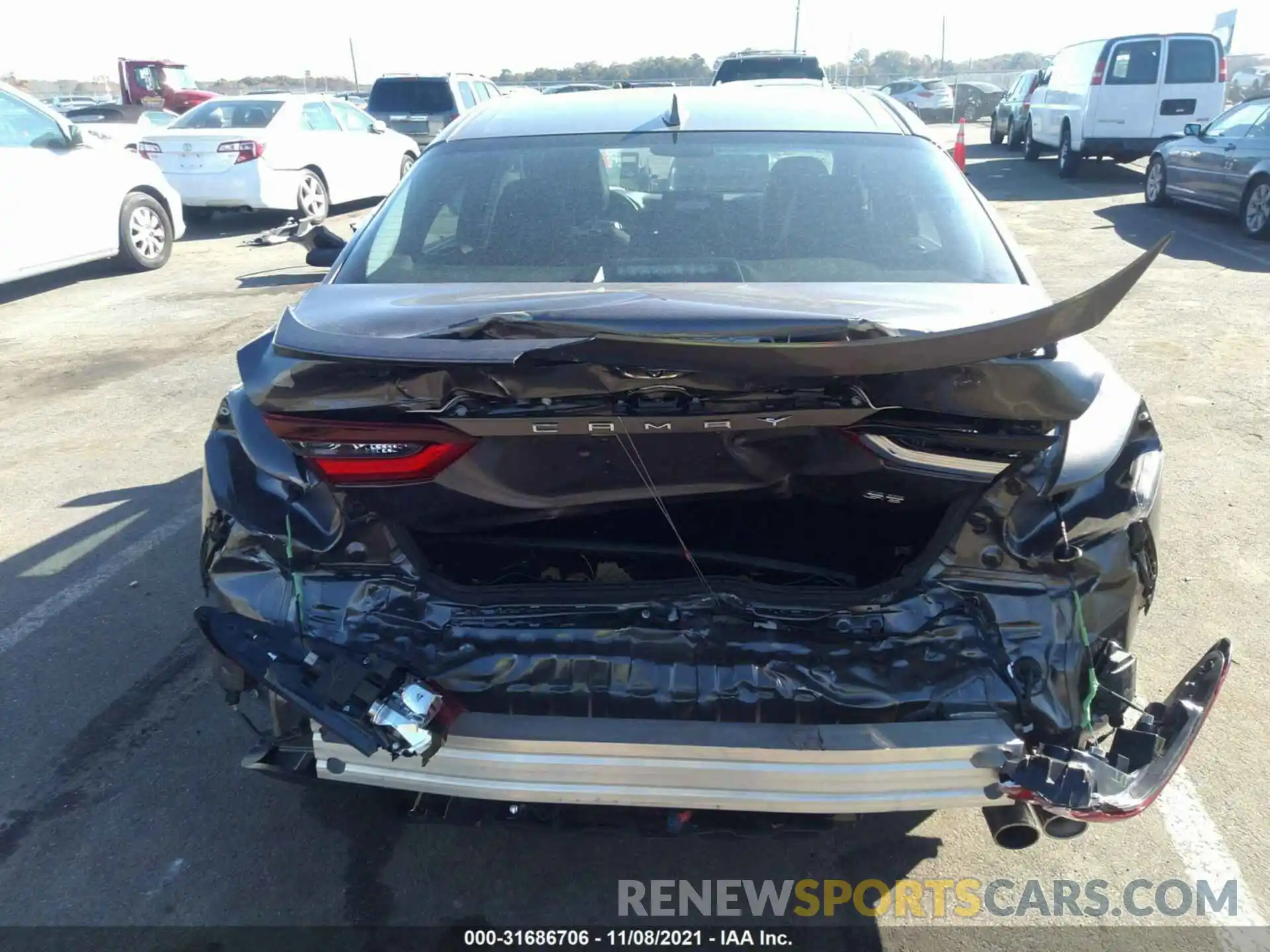 6 Photograph of a damaged car 4T1T11AKXMU591626 TOYOTA CAMRY 2021