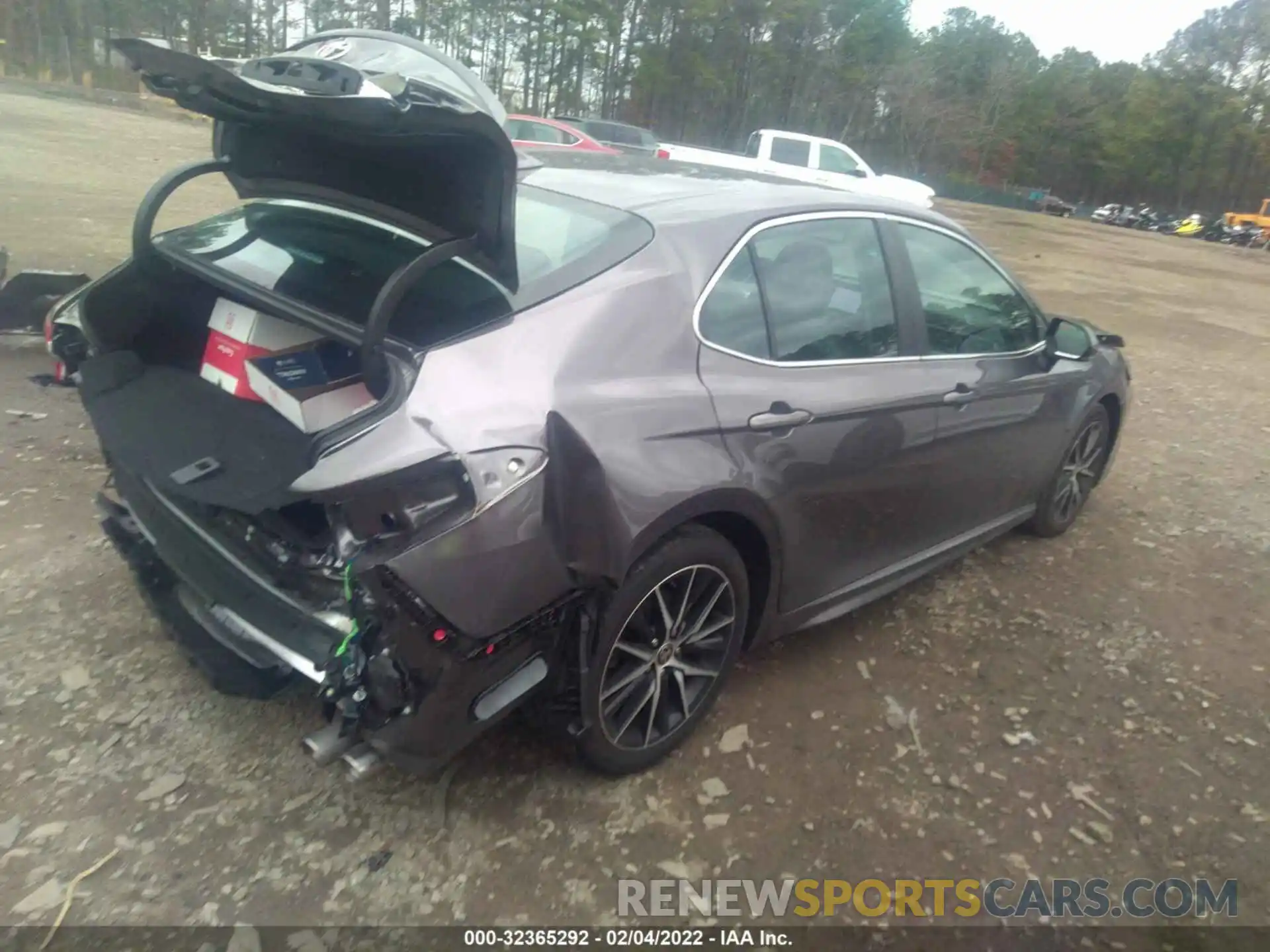 4 Photograph of a damaged car 4T1T11AKXMU596423 TOYOTA CAMRY 2021