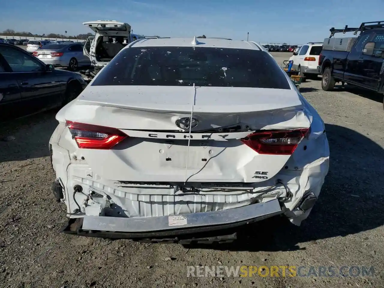 6 Photograph of a damaged car 4T1T11BK1MU040399 TOYOTA CAMRY 2021