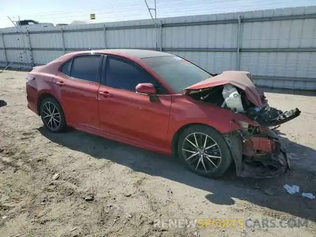 4 Фотография поврежденного автомобиля 4T1T11BK2MU032229 TOYOTA CAMRY 2021