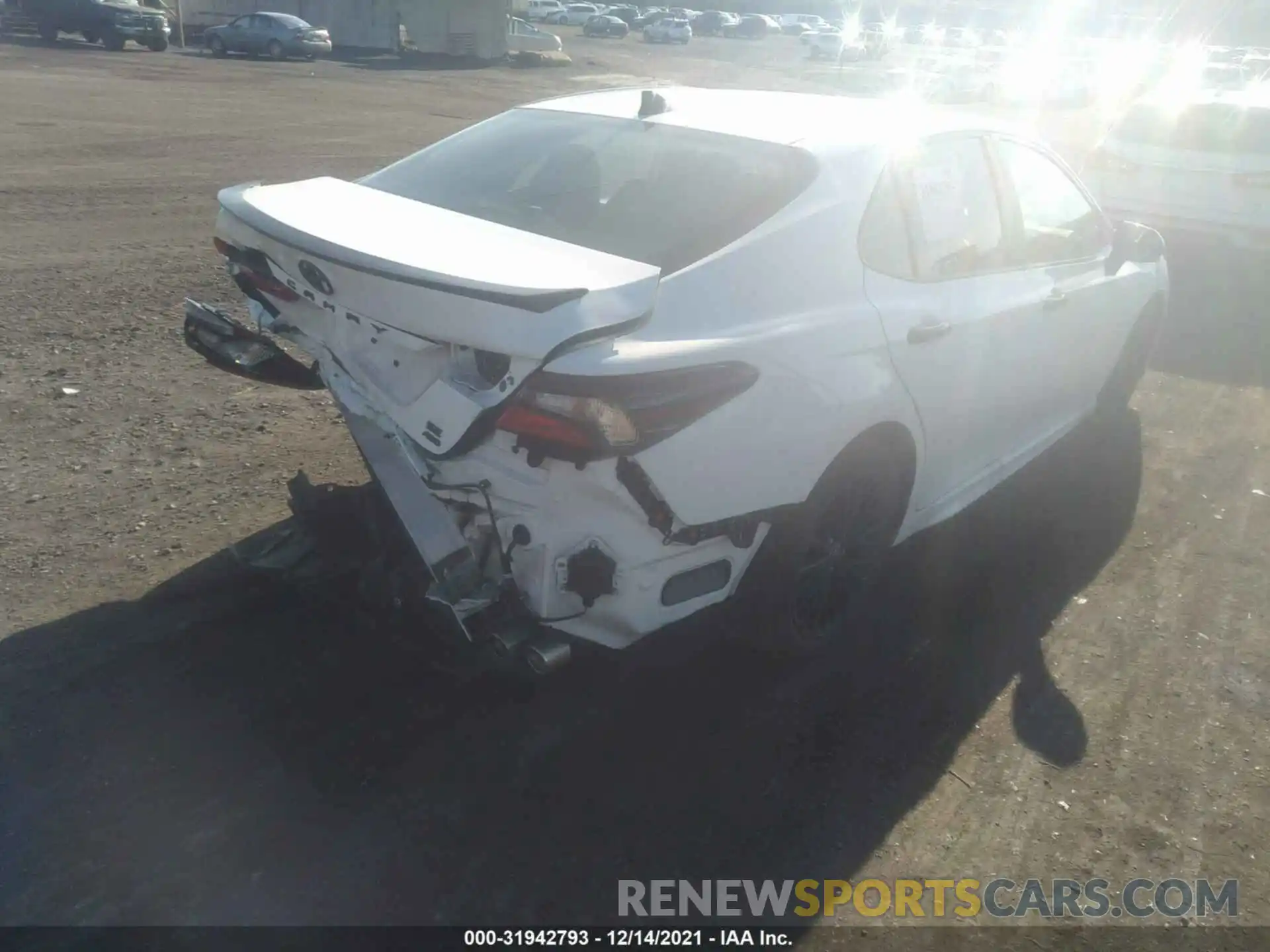 4 Photograph of a damaged car 4T1T11BK5MU038039 TOYOTA CAMRY 2021