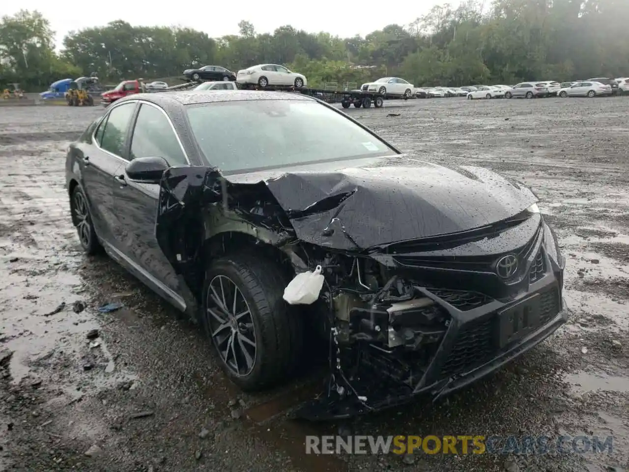 1 Photograph of a damaged car 4T1T11BK7MU032999 TOYOTA CAMRY 2021