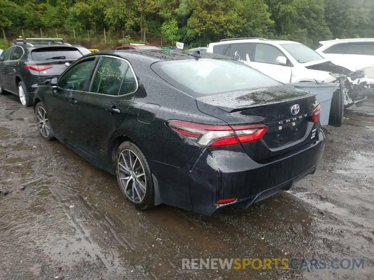 3 Photograph of a damaged car 4T1T11BK7MU032999 TOYOTA CAMRY 2021