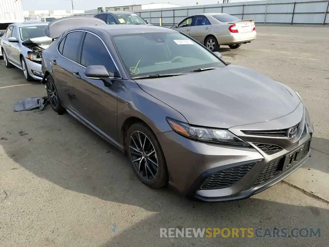 1 Photograph of a damaged car 4T1T11BK7MU044098 TOYOTA CAMRY 2021